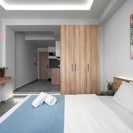 Pantheon, Nilie Hospitality Mgmt * Salonic