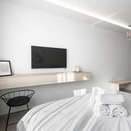 Pantheon, Nilie Hospitality Mgmt Apartment
